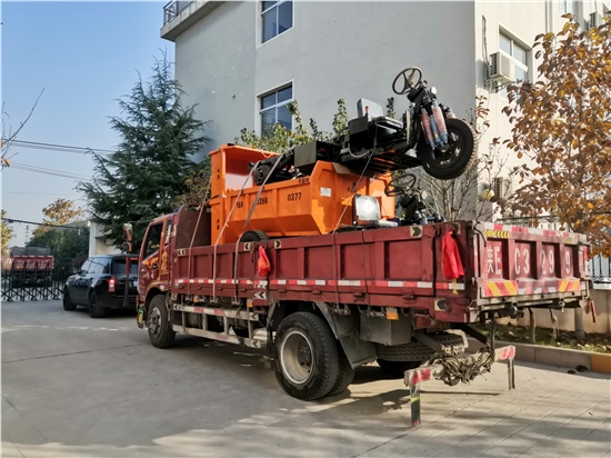 商洛客戶三輪車發貨成功