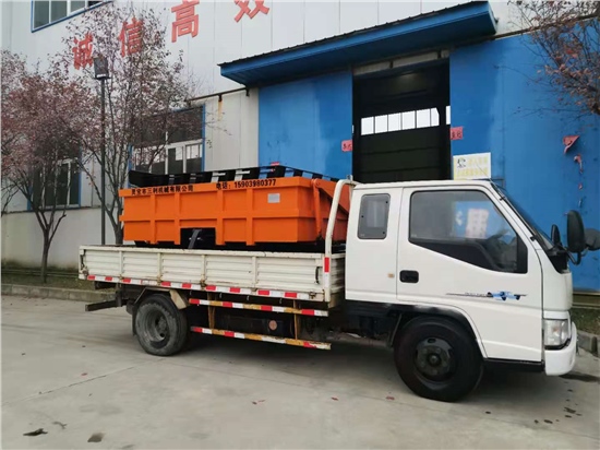 崤山客戶第二次回購的側卸式礦車發貨